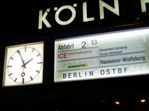 ICE Köln Hbf_by_KFM_pixelio.de